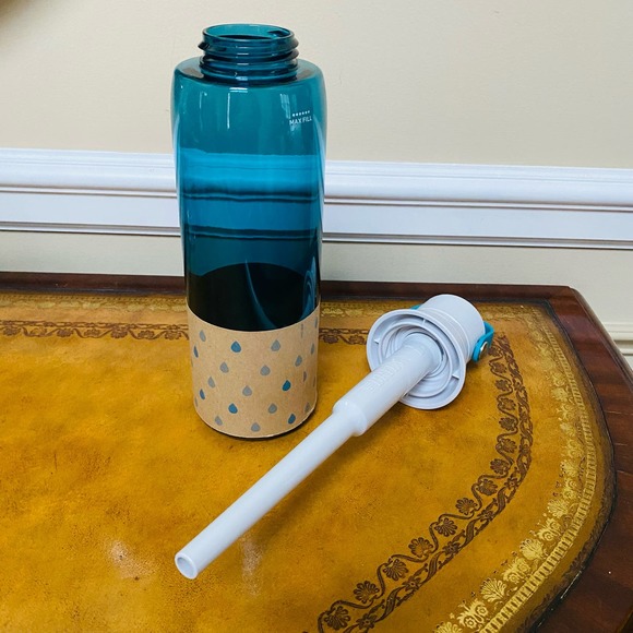 Brita Premium 26 oz Filtering Travel Leakproof Water Bottle w Filter Seaglas NEW - Picture 6 of 6